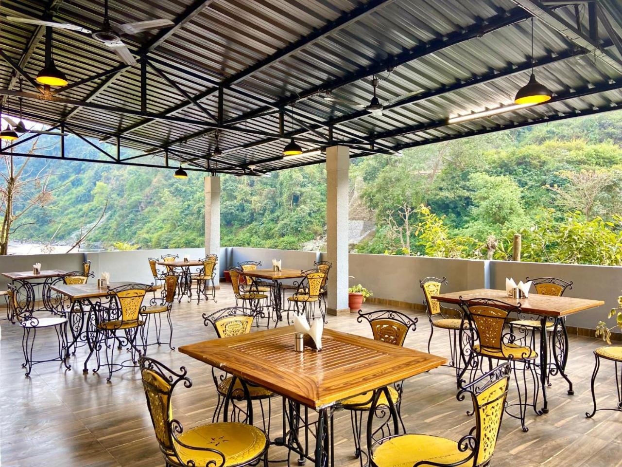 Euphoric River Resort Rishīkesh Buitenkant foto