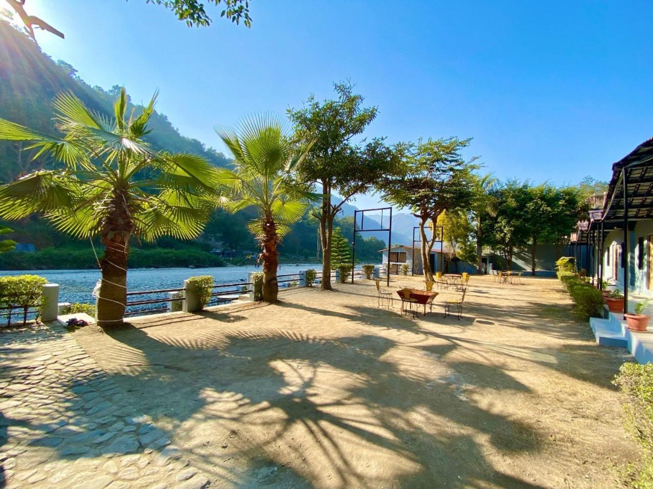 Euphoric River Resort Rishīkesh Buitenkant foto