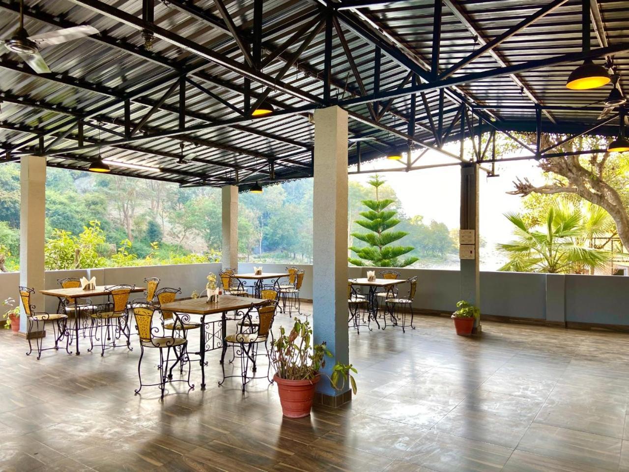 Euphoric River Resort Rishīkesh Buitenkant foto