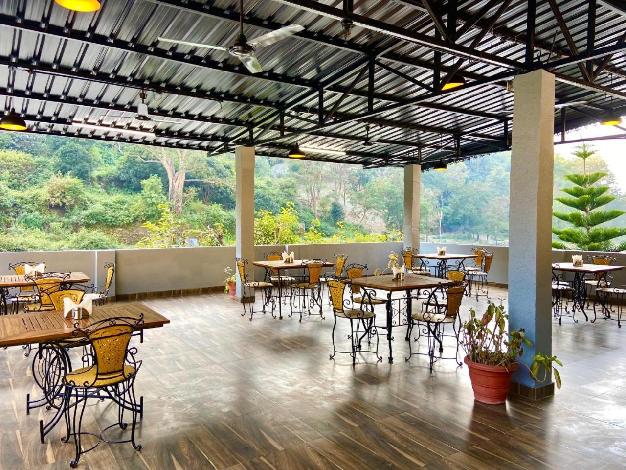 Euphoric River Resort Rishīkesh Buitenkant foto